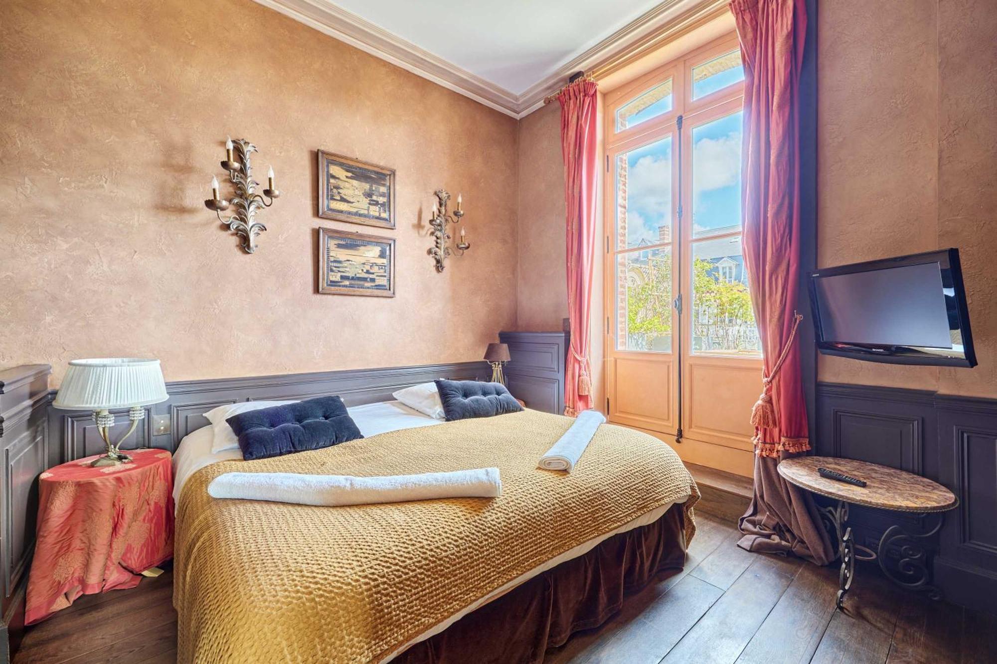 Luxurious 4 Bedroom Duplex, 200M From Place Morny Deauville Buitenkant foto